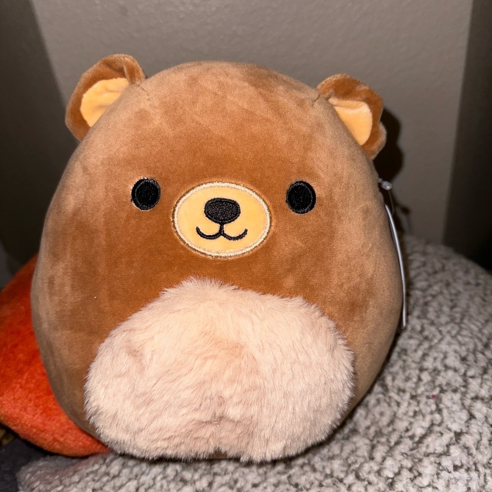Omar The Bear 8” Squishmallow